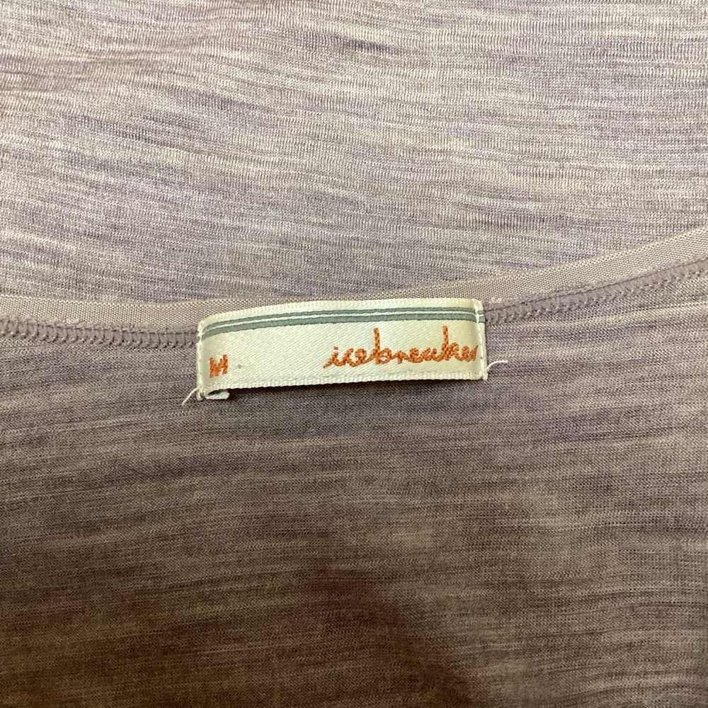 Icebreaker New Zealand Merino Wool Flower Print V-Neck Top - Picture 5 of 9